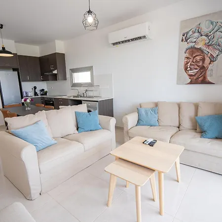 Hubstay - Tamara Gardens With Swimming Pool