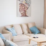 Hubstay Tamara Gardens 2 Bed With Pool Livadhia