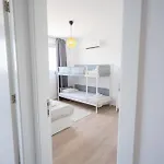 Hubstay Tamara Gardens 2 Bed With Pool *
